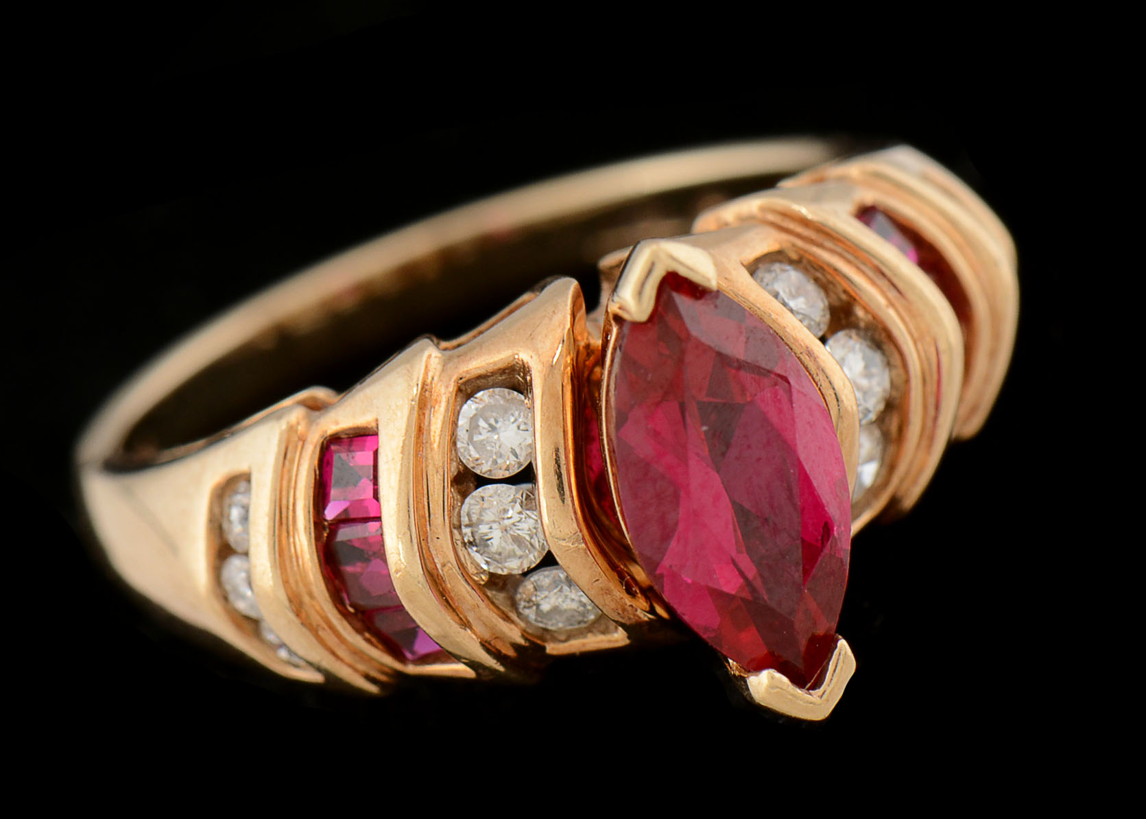 10K Synthetic Red Stone and Diamond Ring