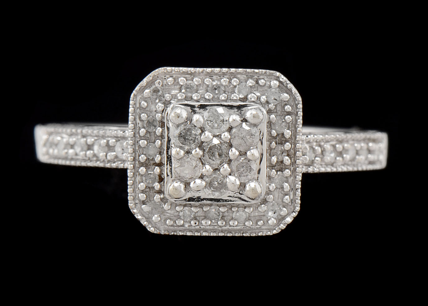10K White Gold Diamond Ring