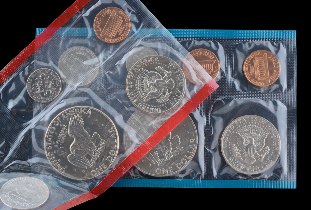 1974 United States Uncirculated Denver and Philadelphia Mint Set