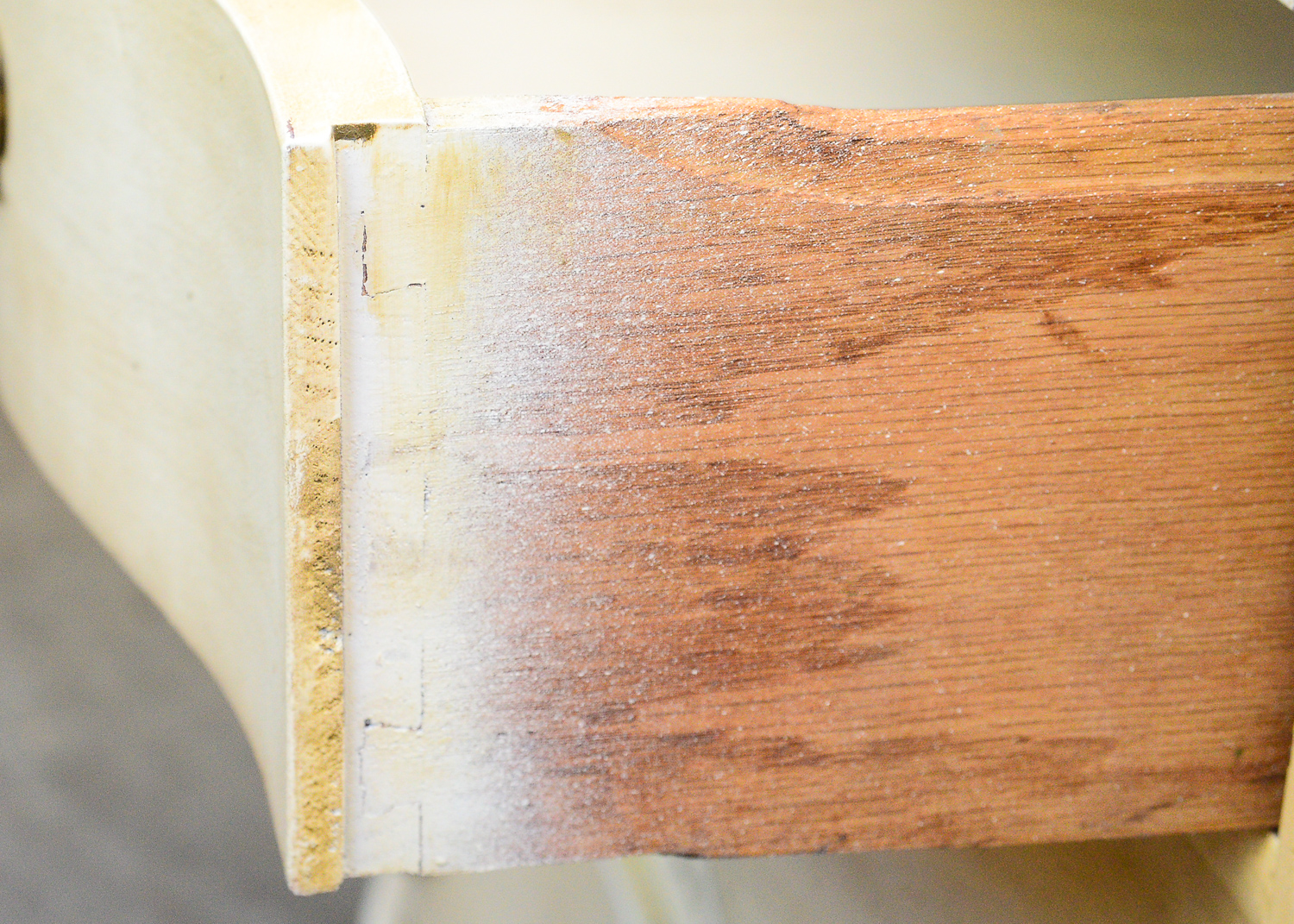 Distressed Oxbow Secretary