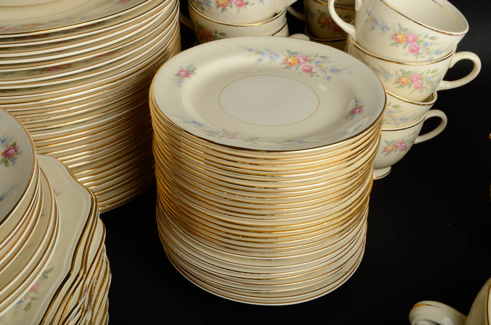 Homer Laughlin "Eggshell Nautilus N. 177"