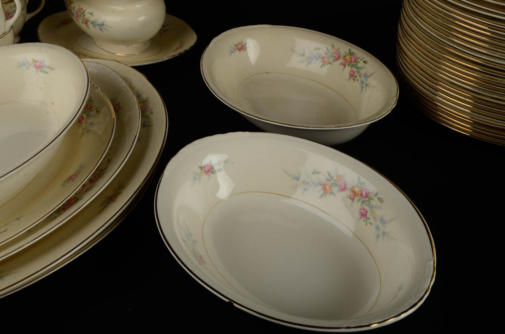 Homer Laughlin "Eggshell Nautilus N. 177"