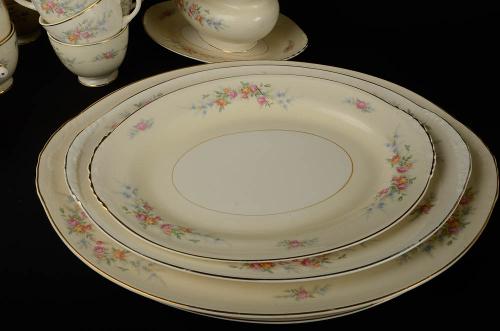 Homer Laughlin "Eggshell Nautilus N. 177"