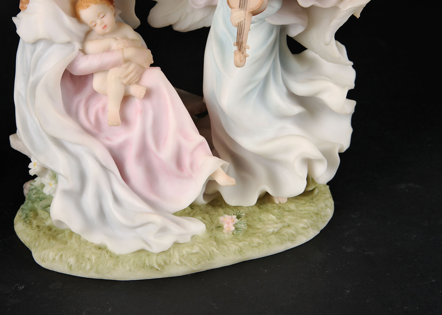 Seraphim Classics Birth of Jesus Angel Figurines