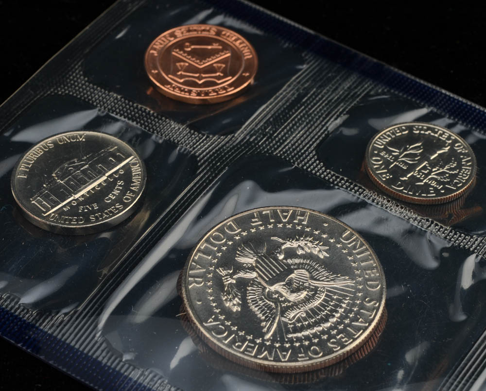 1985 United States Uncirculated Denver and Philadelphia Mint Set