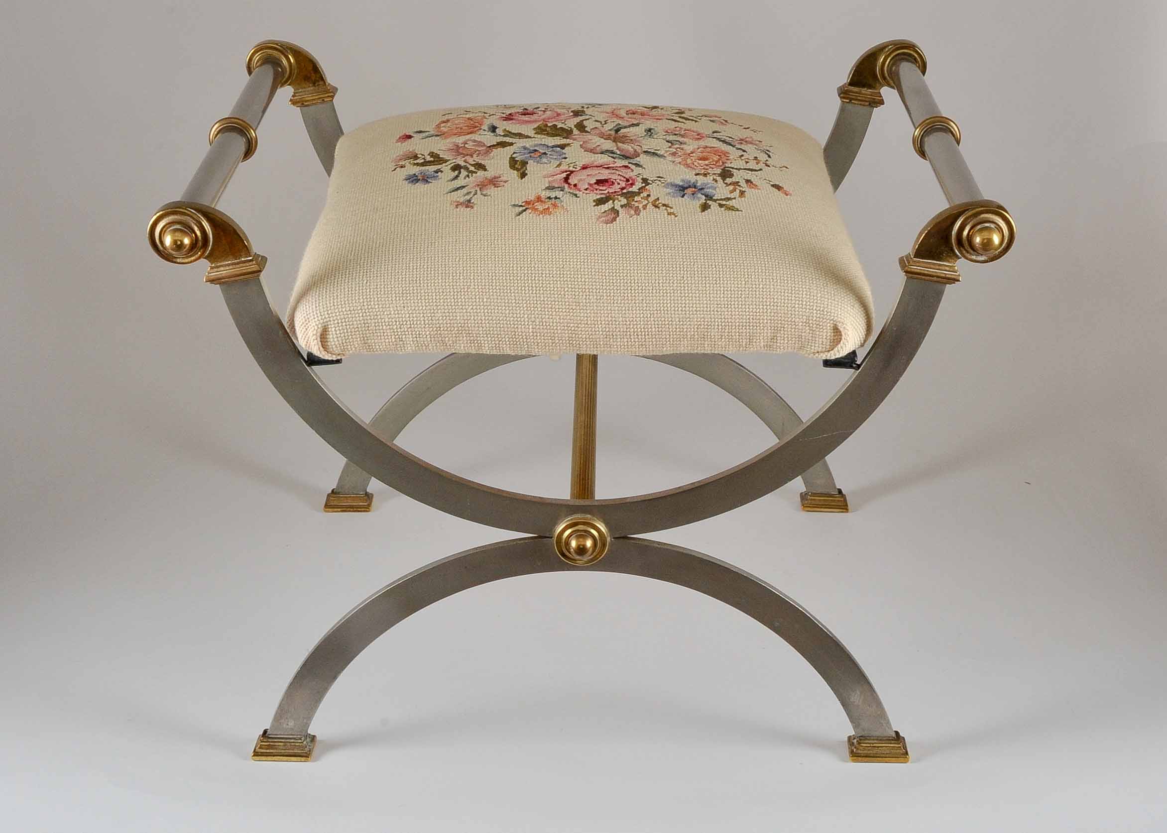 Upholstered Curule Seat