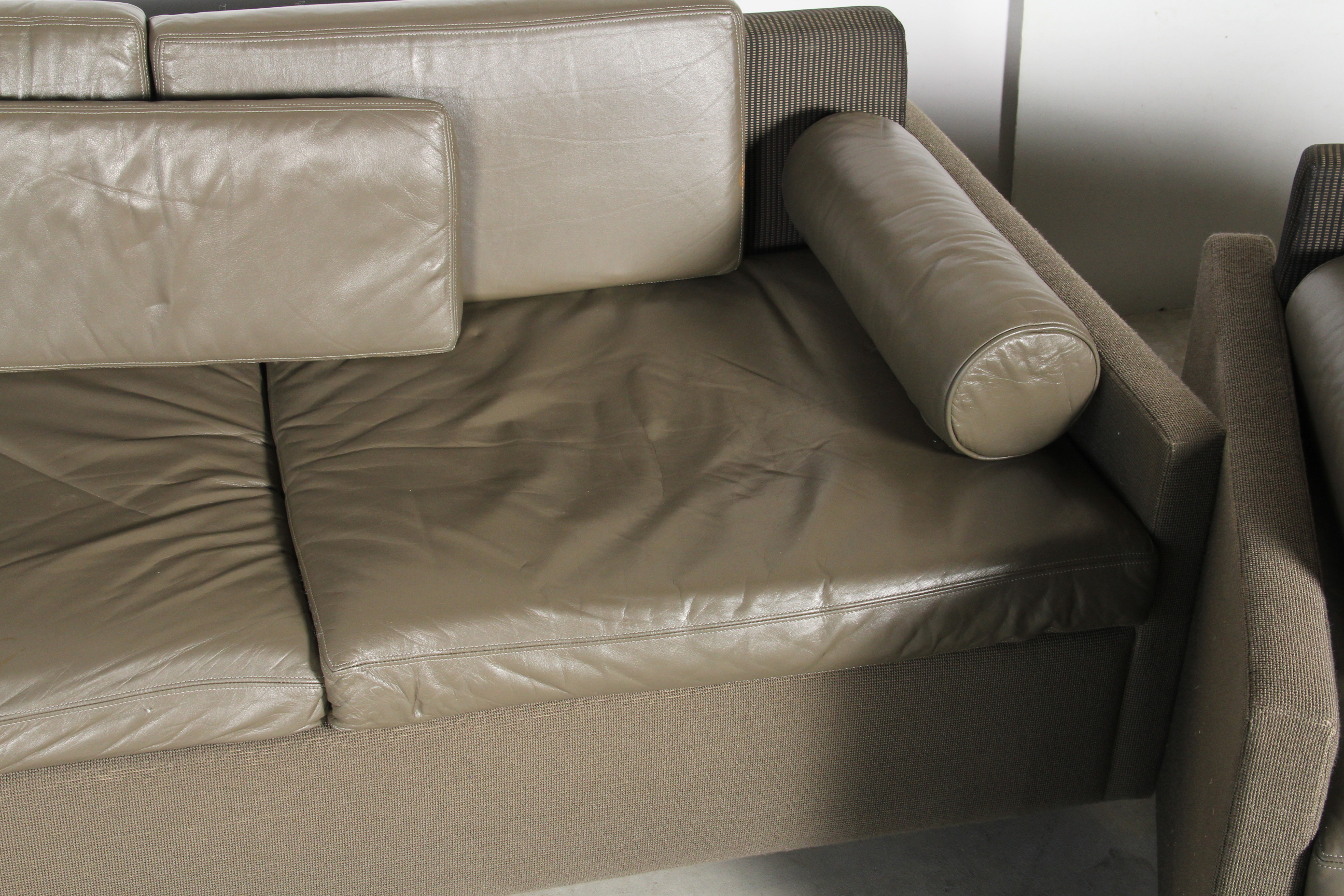 Modern Style Loveseat and Sofa Set