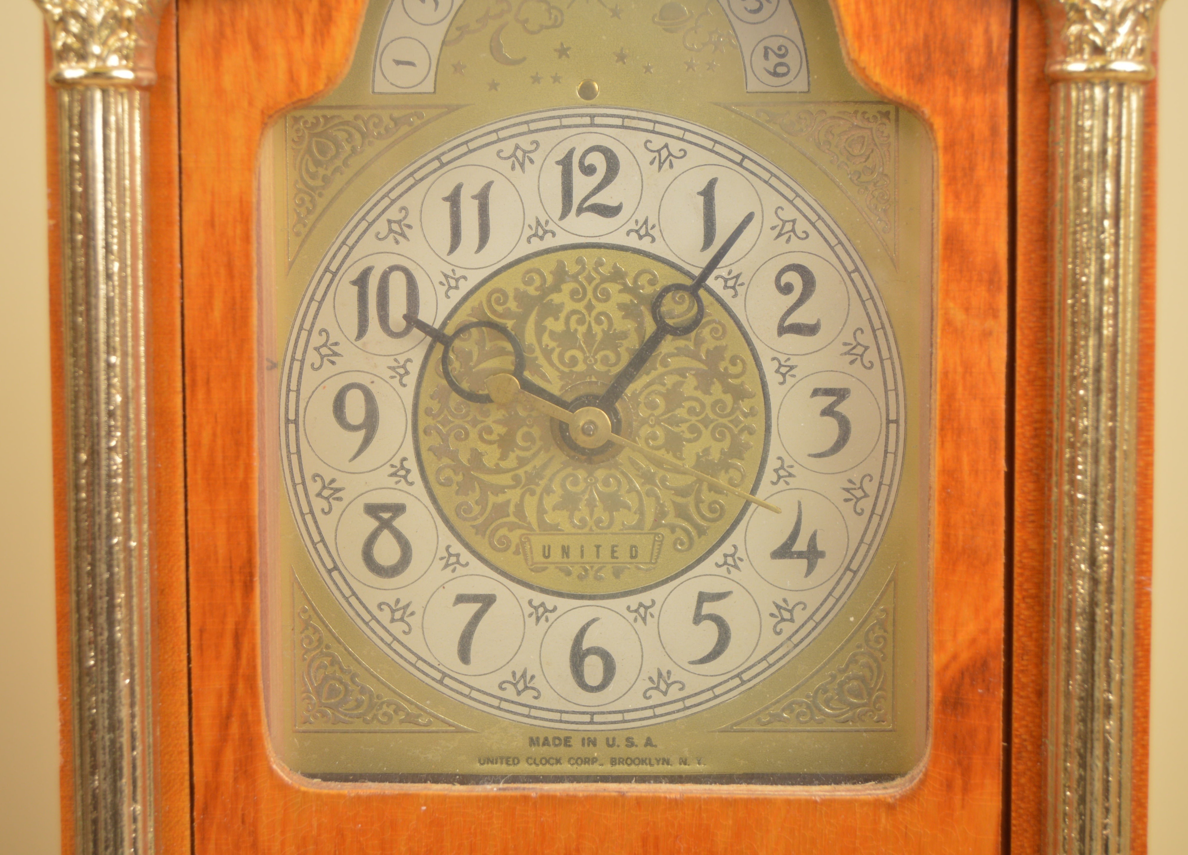 Vintage Electric Clocks