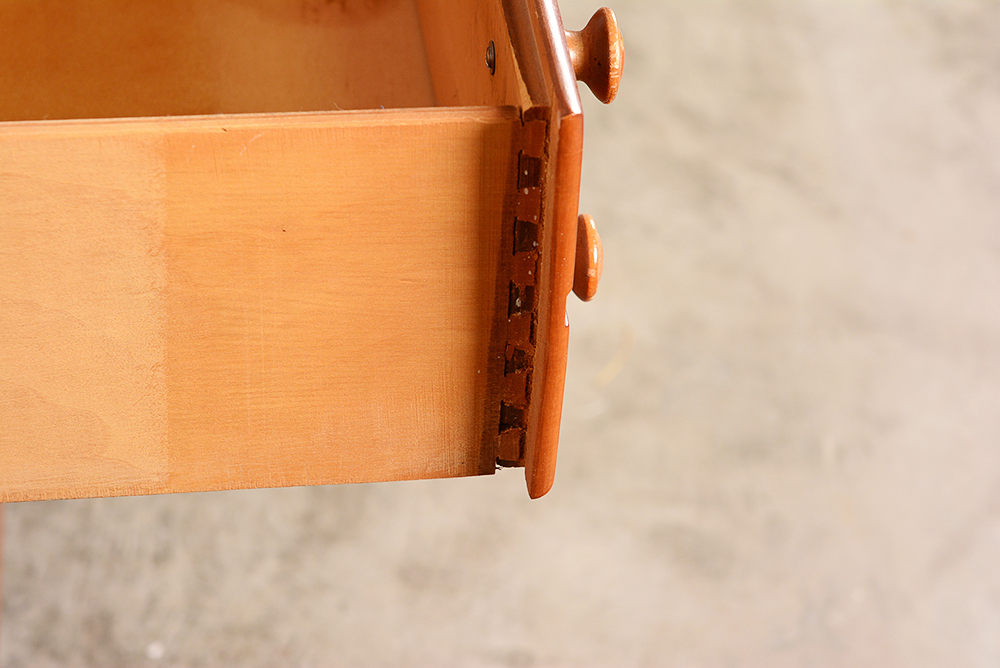 Maple Vanity Dresser