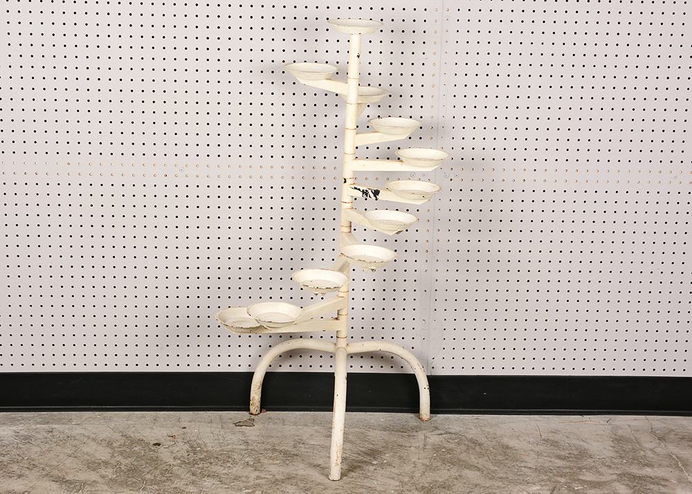White Metal Plant Stand