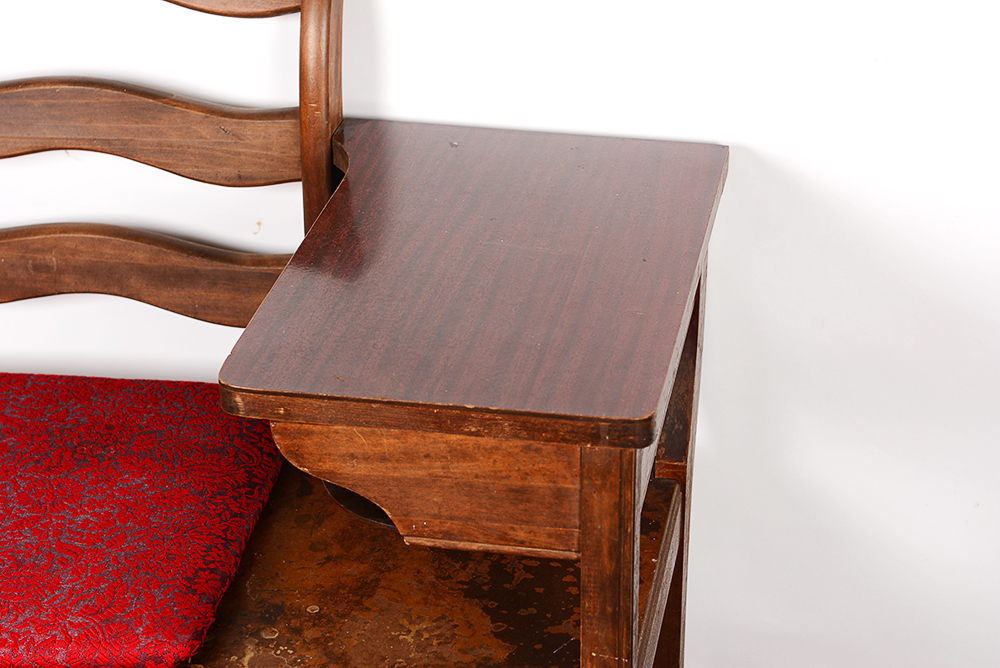 Mahogany Gossip Bench