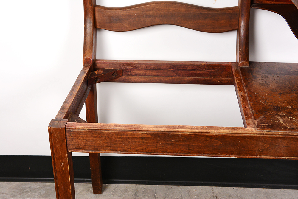 Mahogany Gossip Bench