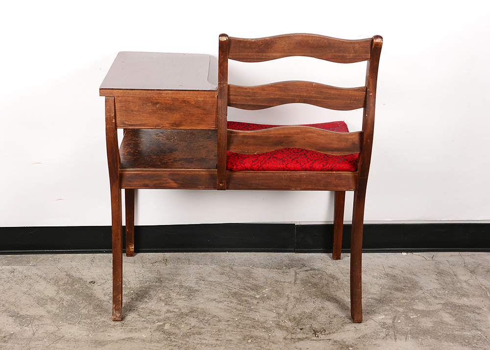 Mahogany Gossip Bench