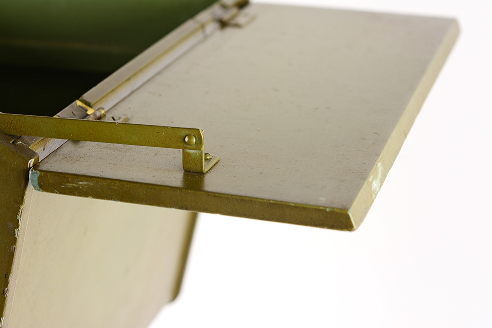 Green Freestanding Sewing Box