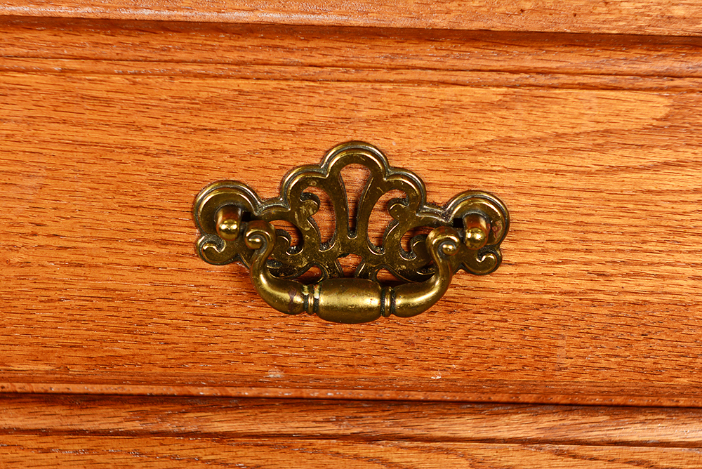 Broyhill Oak Serving Cabinet