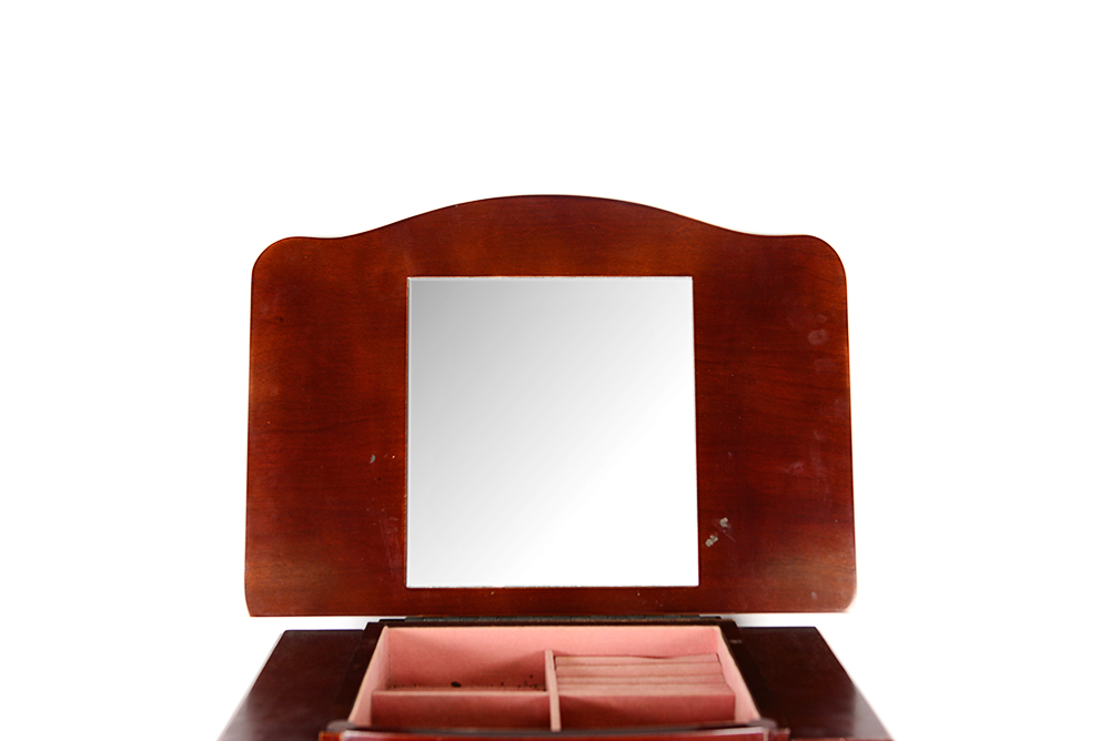 Mahogany Jewelry Box