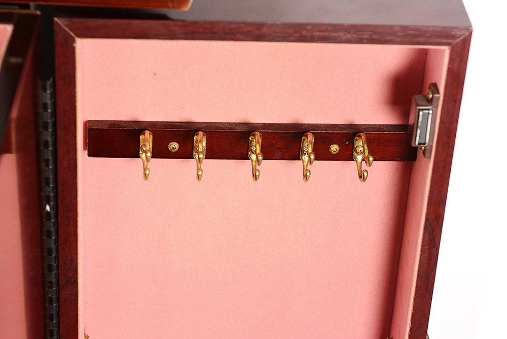 Mahogany Jewelry Box