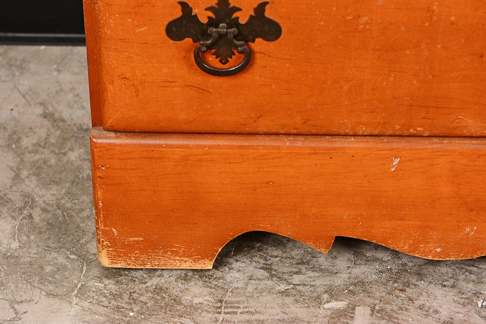 Solid Wood Chest of Drawers