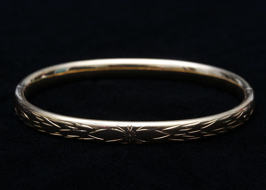 Gold Toned Bangle Bracelet