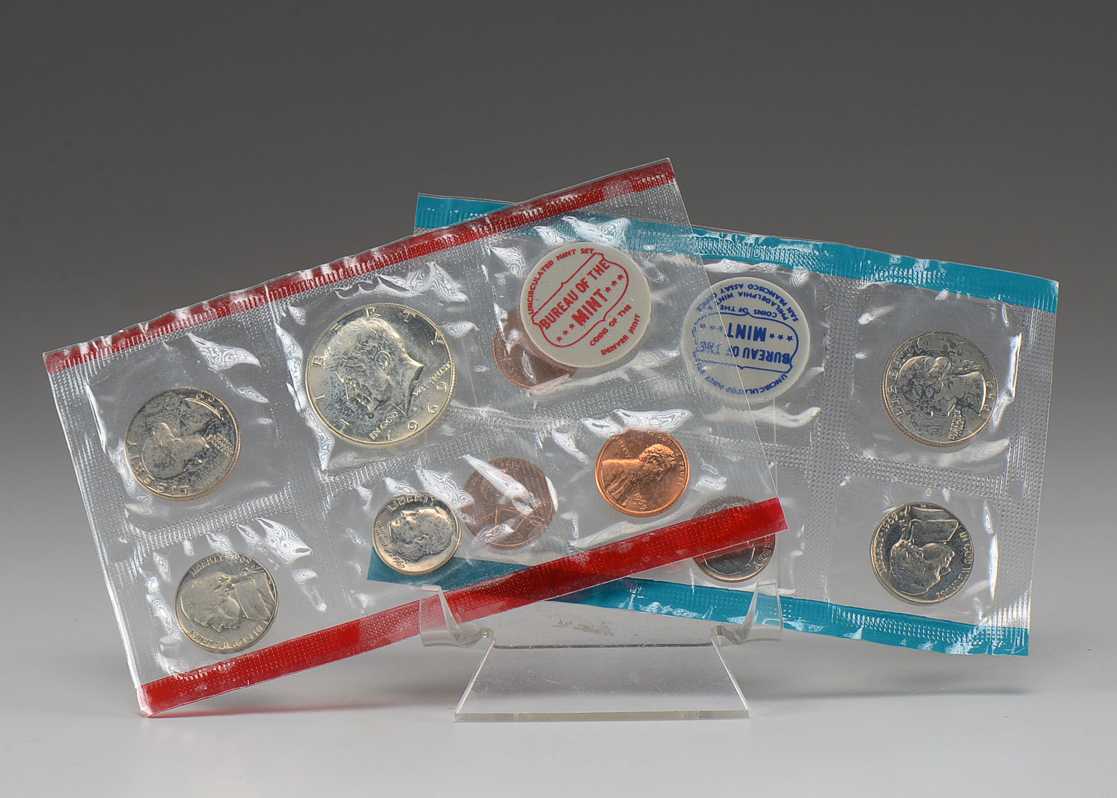 1969 United States Uncirculated Denver and Philadelphia Mint Set