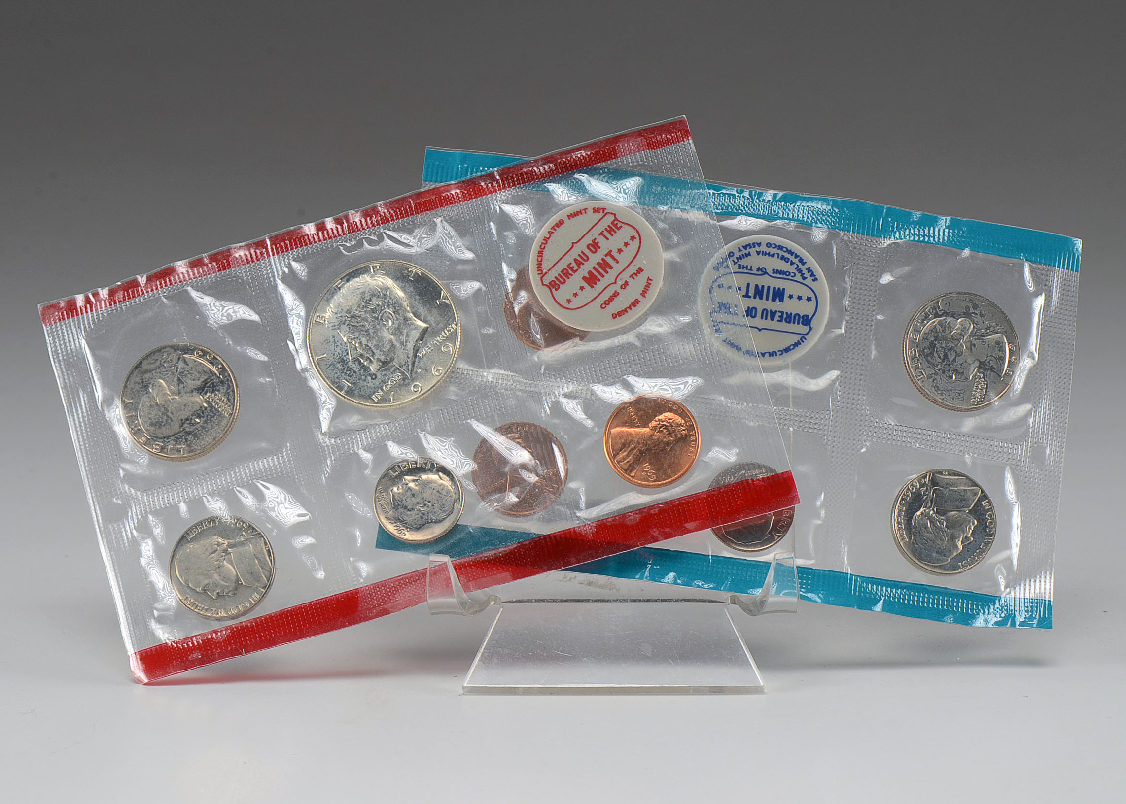 1969 United States Uncirculated Denver and Philadelphia Mint Set