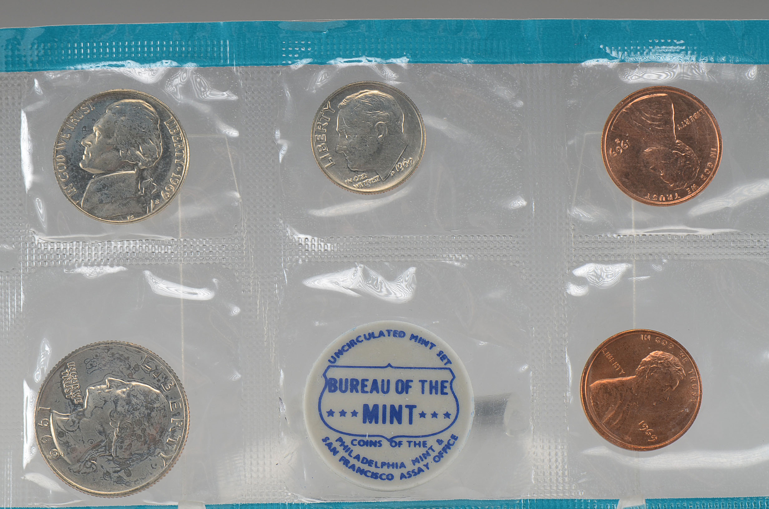 1969 United States Uncirculated Denver and Philadelphia Mint Set