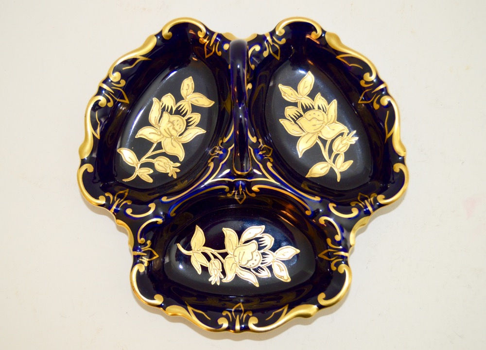 JLMenau Cobalt Blue Porcelain Tri-Lobbed Dish with Handle