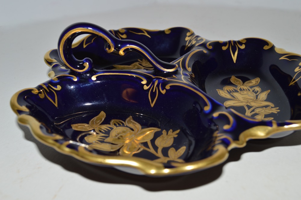 JLMenau Cobalt Blue Porcelain Tri-Lobbed Dish with Handle