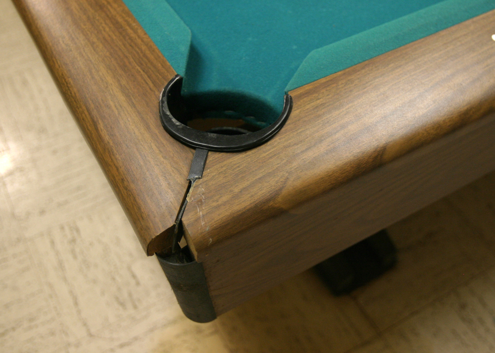 Cue Master Pool Table