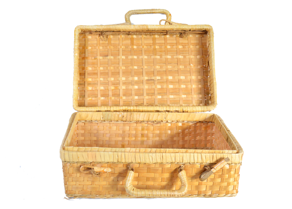 Vintage Wicker Purse