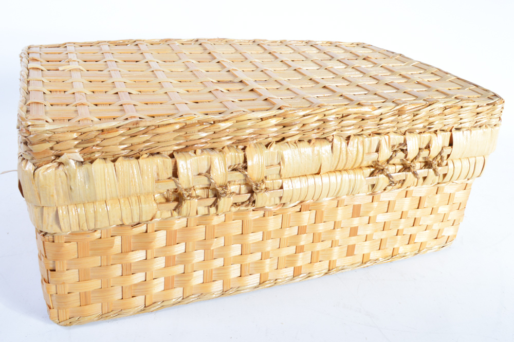 Vintage Wicker Purse