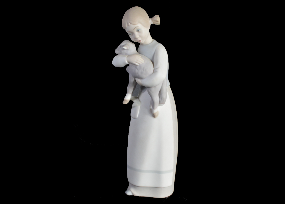 Lladro "Girl with Lamb" Figurine