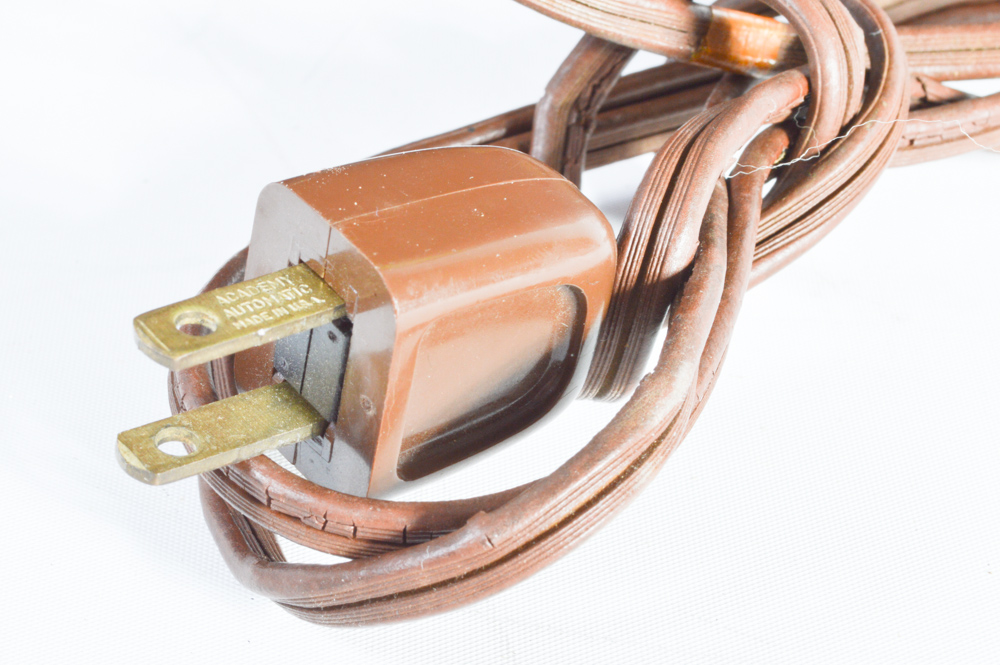 United Self-Starting Ballerina Clock