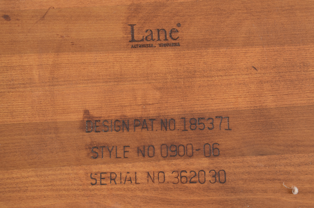 Lane "Acclaim" End Table