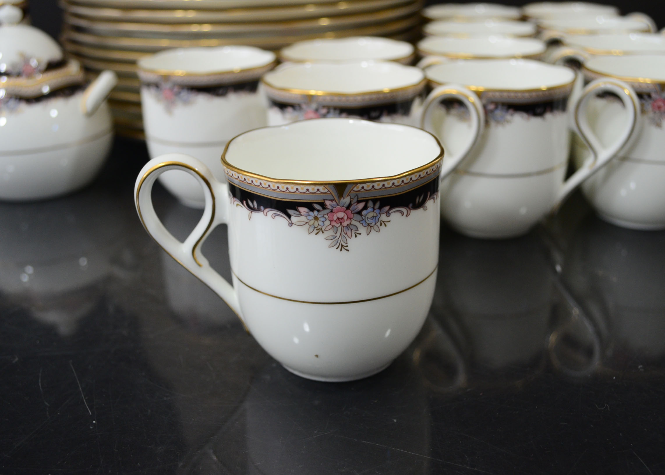 Noritake Bone China "Palais Royal" Dinnerware