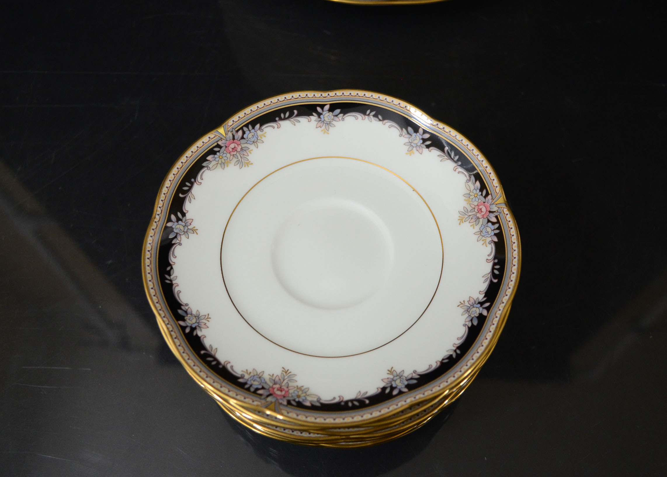 Noritake Bone China "Palais Royal" Dinnerware