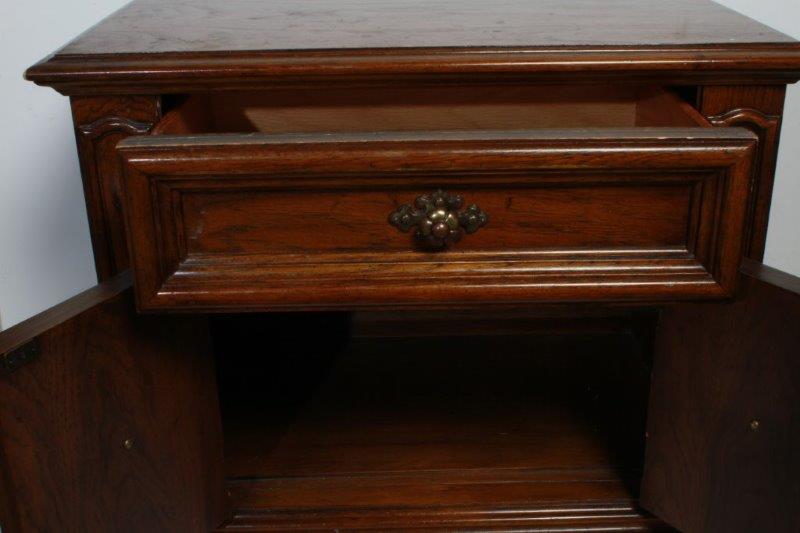 Oak Night Stand