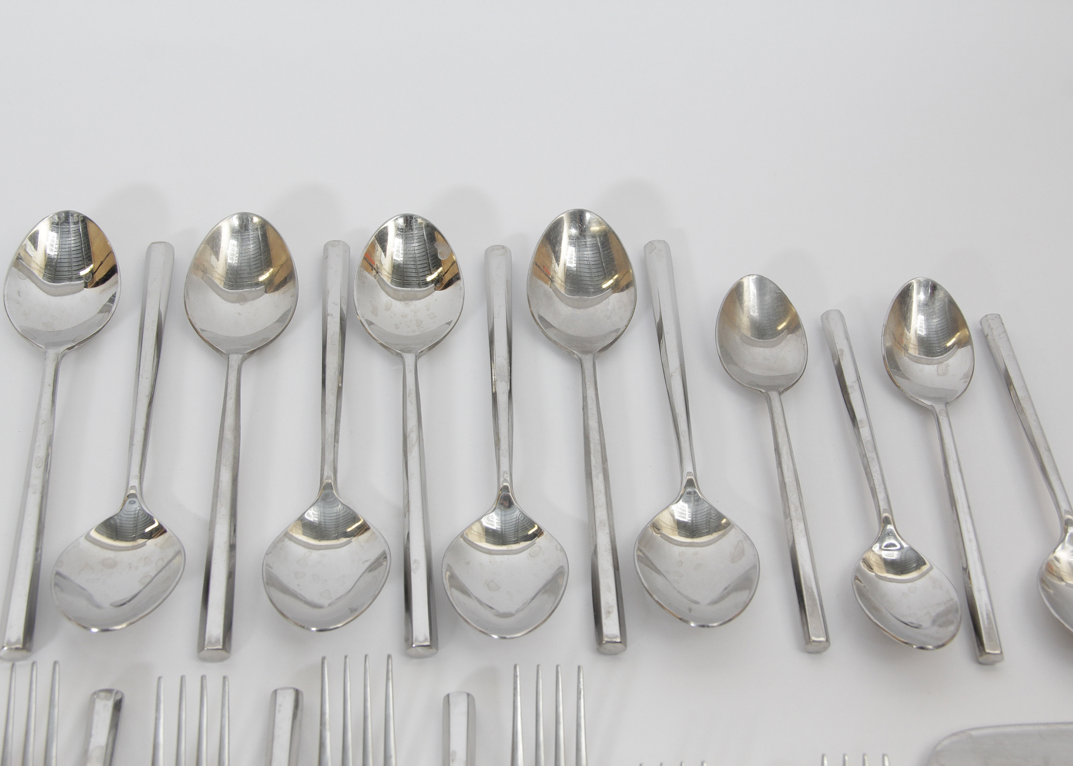 Crate and Barrel Retroneu 18/10 Stainless Flatware