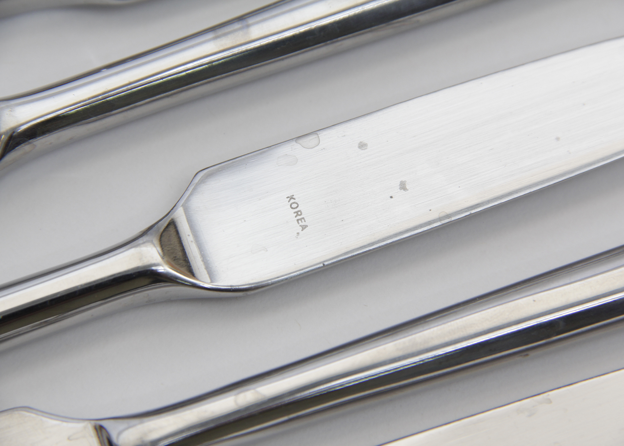 Crate and Barrel Retroneu 18/10 Stainless Flatware