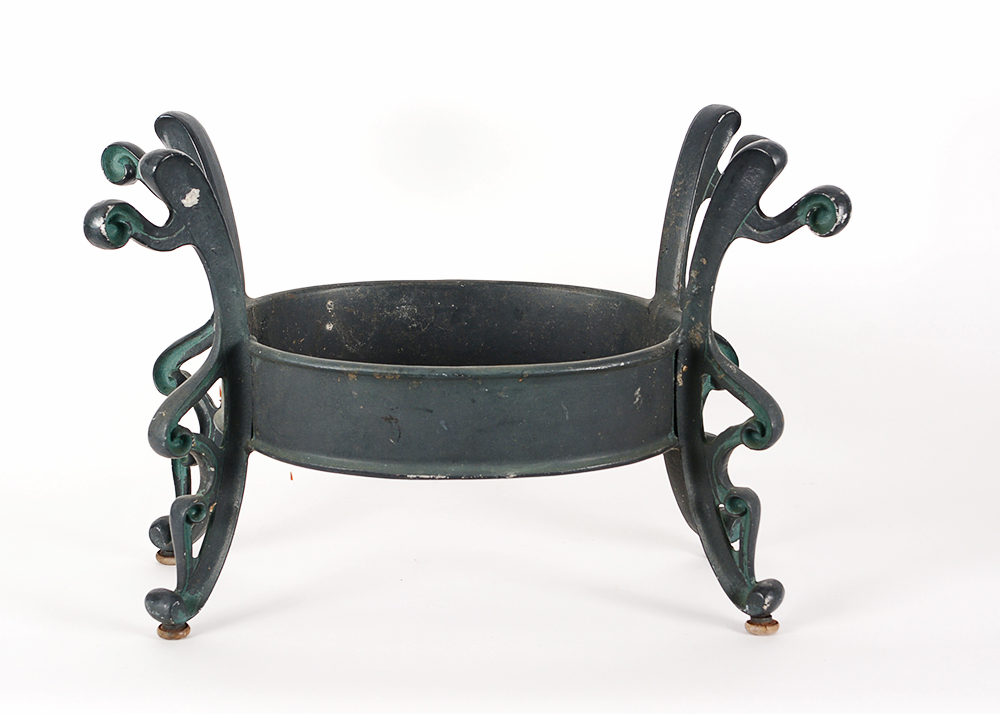 Metal Planter Holders