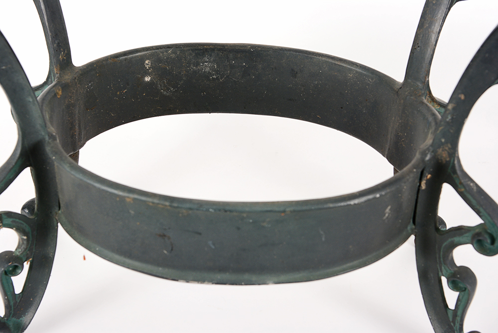 Metal Planter Holders