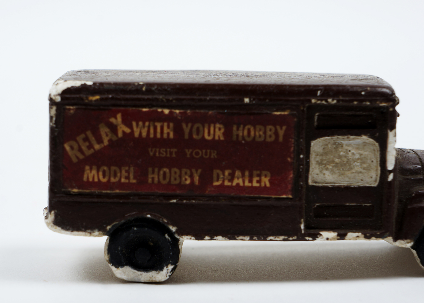 Vintage Lee Stokes Chalkware Cars