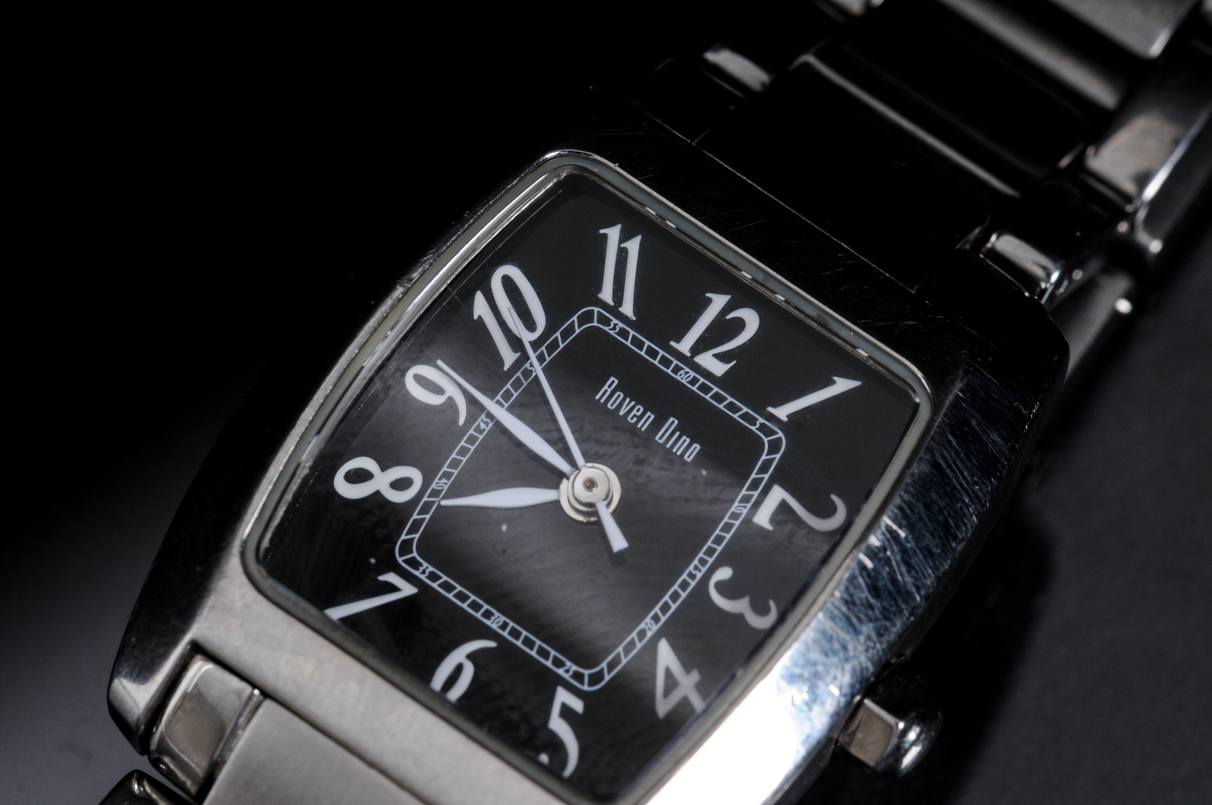 Roven Dino "Avanti" Watch