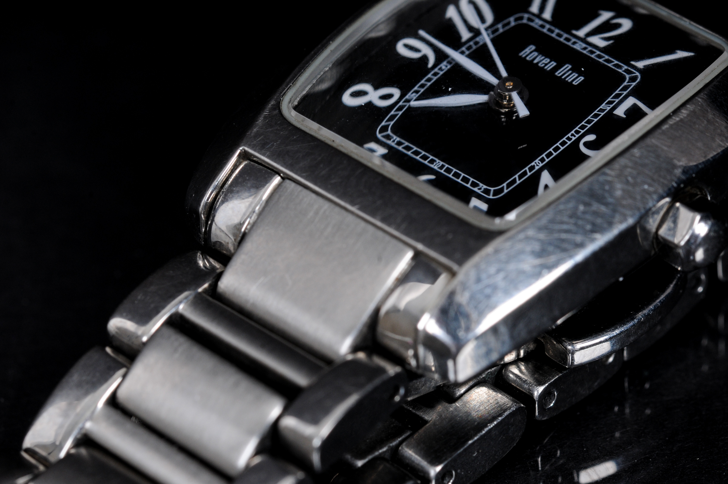 Roven Dino "Avanti" Watch