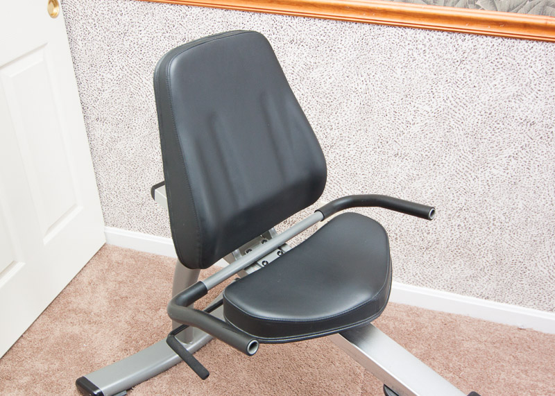 Vision Fitness R2000 Recumbent Exercise Bike