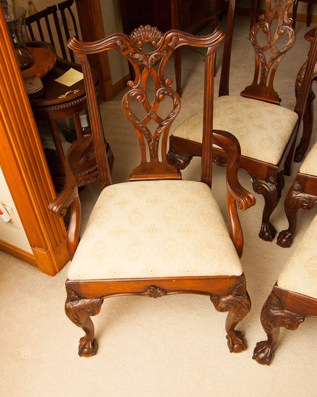 Henredon Dining Table and Chairs