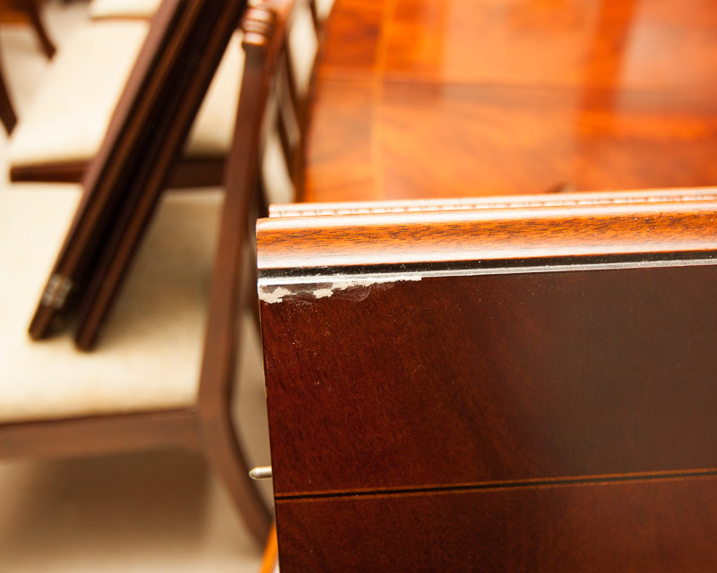 Henredon Dining Table and Chairs