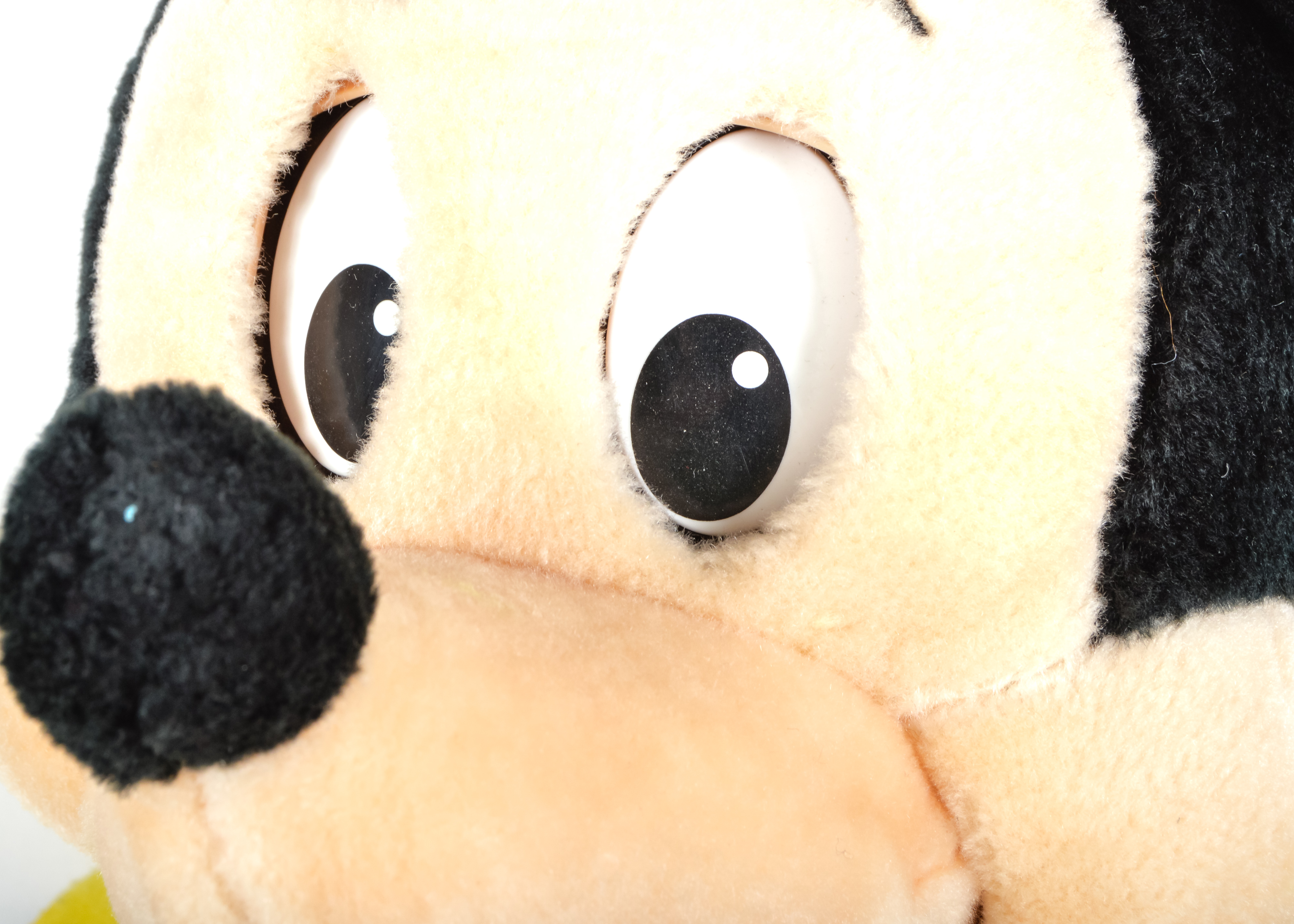 Worlds of Wonder Walt Disney Co. Talking Mickey Mouse Show Plush