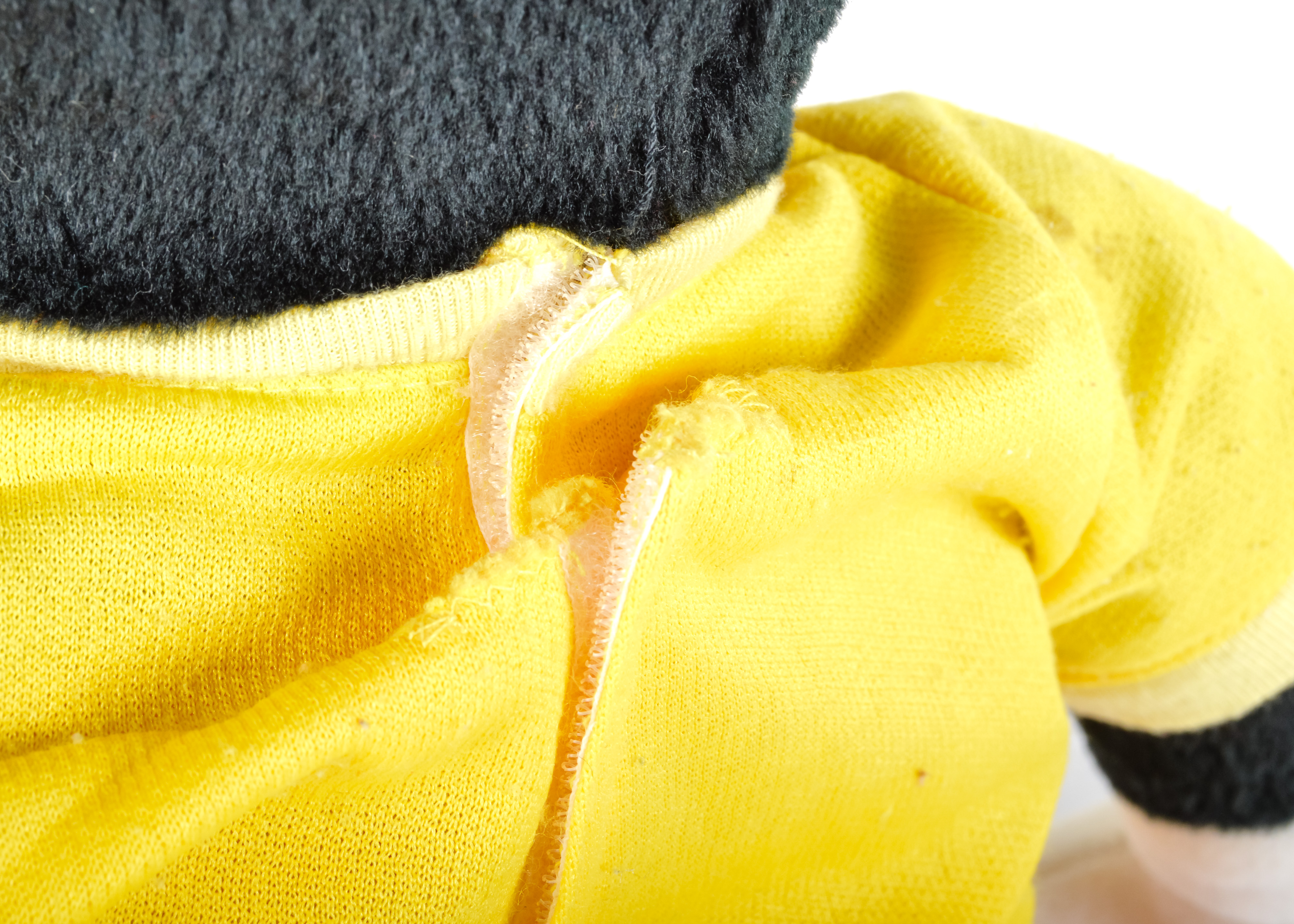 Worlds of Wonder Walt Disney Co. Talking Mickey Mouse Show Plush