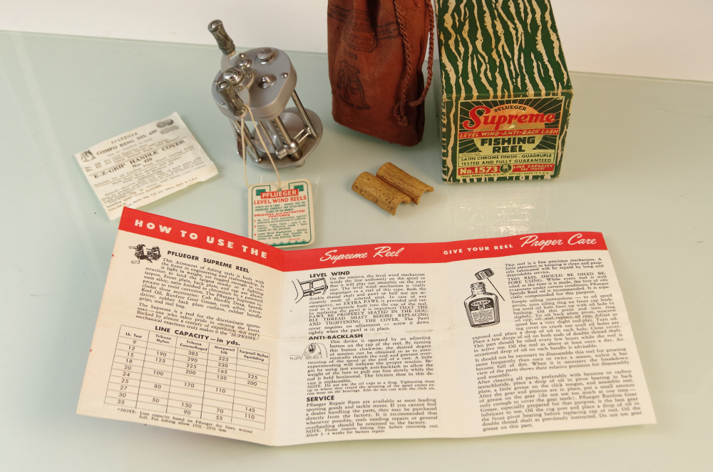 Pfleuger Supreme No. 1573 Vintage Fishing Reel with Box and Pouch